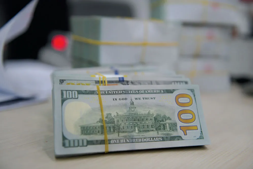 Tiền gửi ngân hàng năm 2026 ảnh hưởng đến dòng vốn mua xe tải JAC