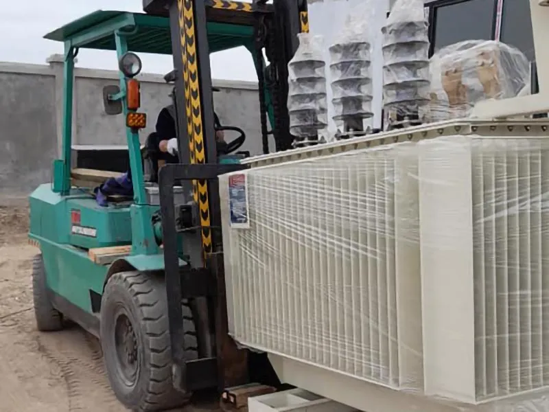 Thi công cẩu hàng cồng kềnh tại KCN Phúc Điền