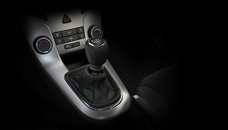 Thay Tay Nắm Cần Số Ô Tô Hiệu Quả Và An Toàn Nhất