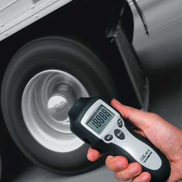 đo tốc độ xe ô tô Và Cách Sử Dụng Máy Đo Vòng Quay Động Cơ