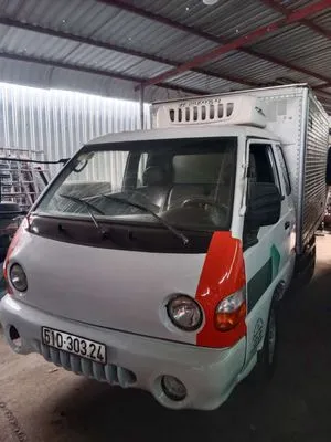 Cận cảnh xe tải Hyundai HD 1 tấn đời 2003 cũ