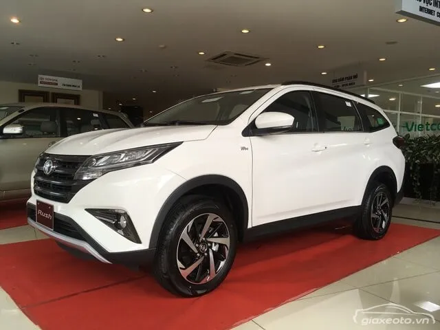 toyota-rush-gia-bao-nhieu