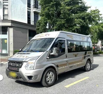 Ford Transit 2014 Bạc Số sàn. Mua bán Phương tiện khác tại Quận Long Biên Hà Nội được đăng bởi Nguyễn Văn Tuấn