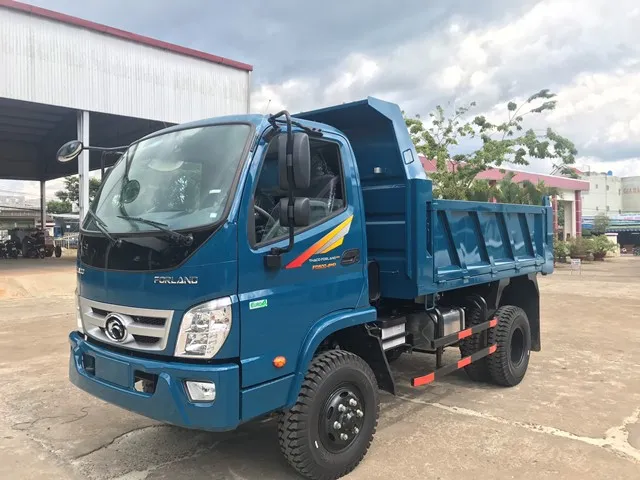 Cận cảnh ngoại thất xe ben FD990 2 cầu hiện đại