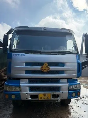 Xe ben Chenglong đời 2015 là lựa chọn kinh tế cho các dự án ngắn hạn