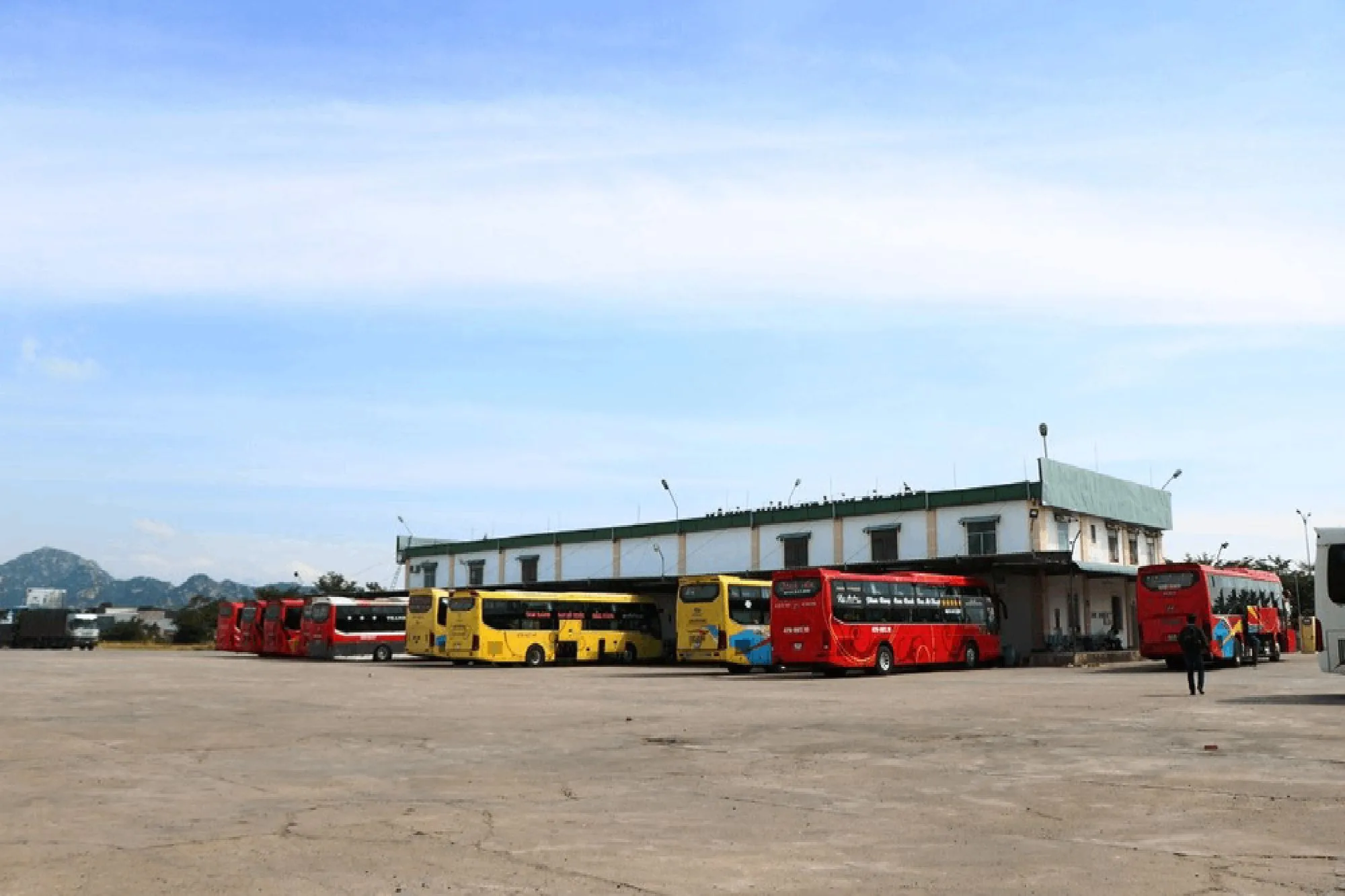 Tuyến vận tải đi Quảng Ngãi xuất phát từ bến xe Đông Hà