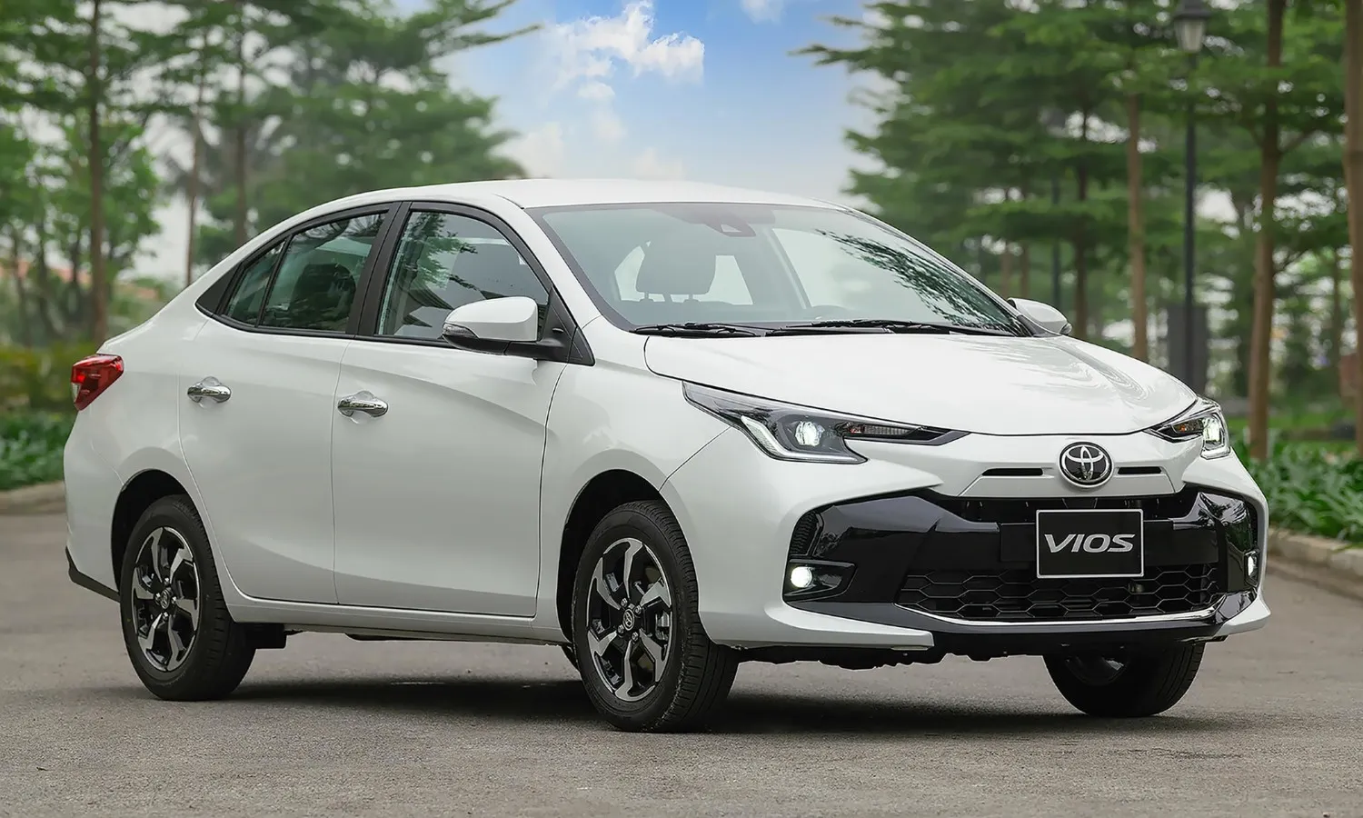 Bảng giá xe Toyota Vios 2026 các phiên bản