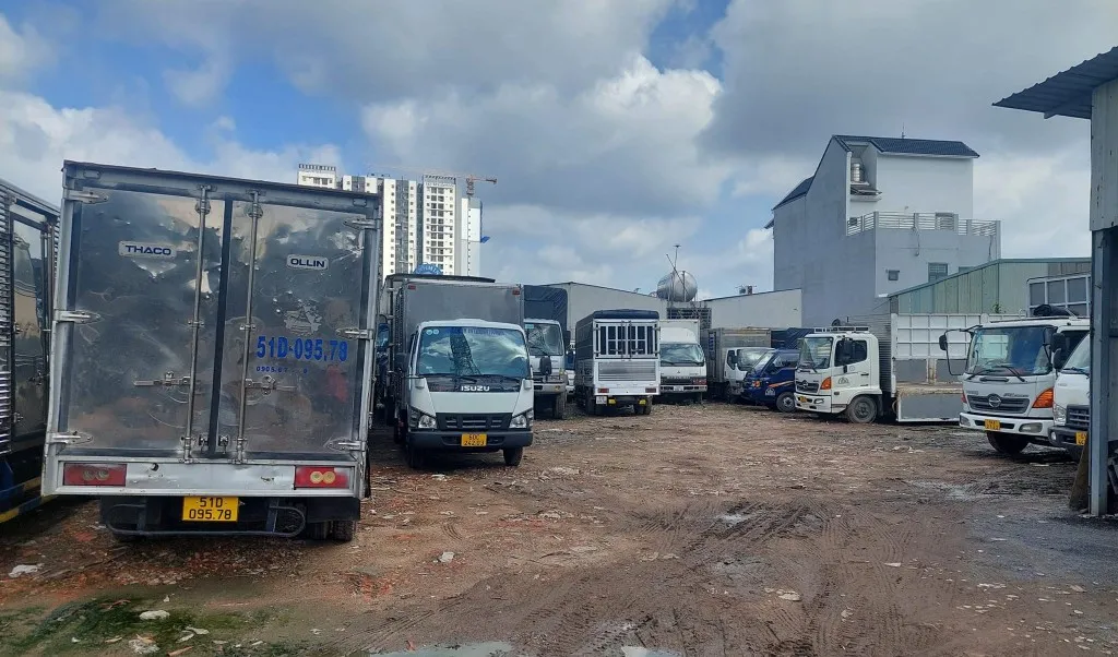 Bãi xe tập kết xe tải cũ Đồng Nai đa dạng tải trọng sẵn sàng bàn giao