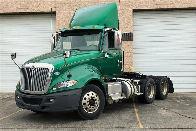 Xe đầu kéo Mỹ cũ không giường International Hoàng Huy đời 2023