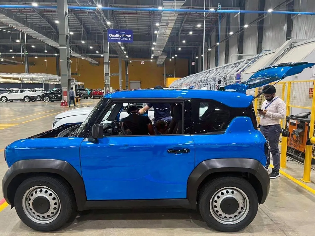 Bảng màu xe Vinfast VF3 màu xanh dương