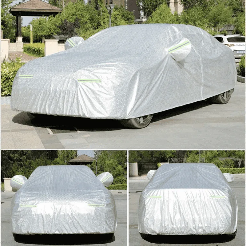 Bạt phủ ô tô 3 lớp tráng nhôm cao cấp hỗ trợ cách nhiệt hiệu quả.