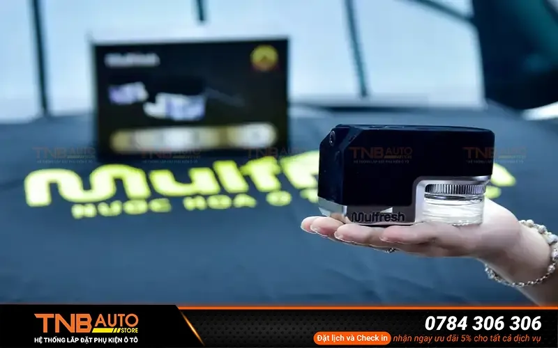 Bộ khuếch tán nước hoa ô tô Mulfresh Air mang đến hương thơm tươi mát cho xe
