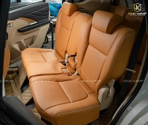 Bọc ghế da hàng ghế thứ hai cho xe Xpander tạo không gian ngồi thoải mái