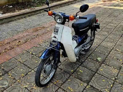 Honda Cup 81 sản xuất 1993 màu xanh cửu long tại Đống Đa