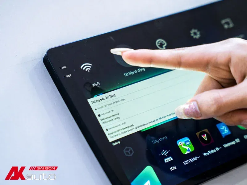 Giao diện cài đặt kết nối mạng không dây wifi trên màn hình android xe hơi