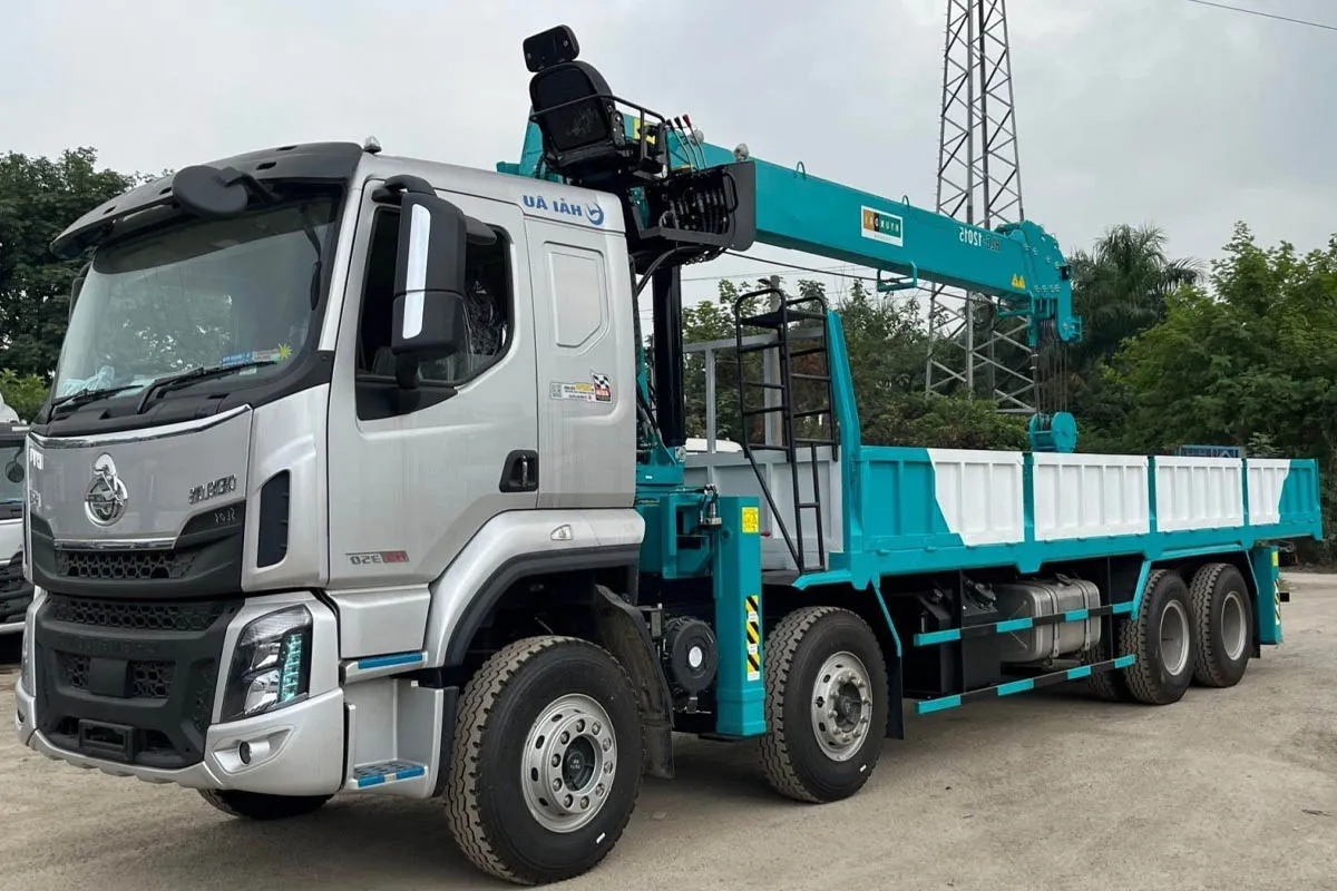 Xe cẩu tự hành 15 tấn tải trọng cực lớn