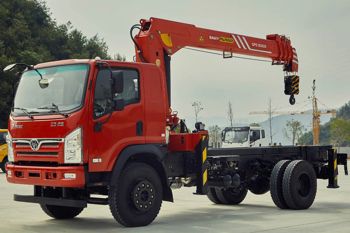 Xe cẩu tự hành 7 tấn Sany Palfinger hiện đại