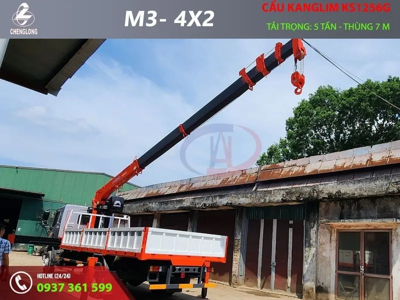 Xe tải Chenglong 2 chân gắn cẩu Kanglim 7 tấn hoàn thiện