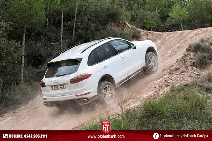 Xe tải JAC gặp khó khăn khi leo dốc do hệ thống ly hợp bị trượt