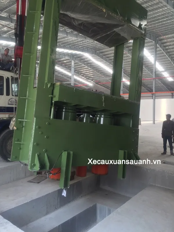 Hệ thống xe cẩu đa dạng tải trọng phục vụ nhu cầu thuê xe cẩu bình dương