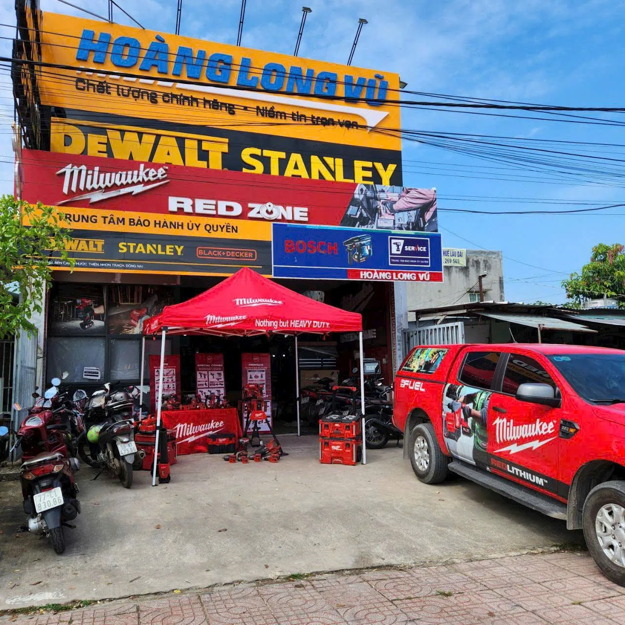 Cửa hàng dụng cụ điện cầm tay Hoàng Long Vũ