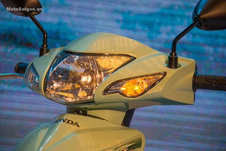 Thiết kế đầu đèn tinh tế của dòng xe Honda Wave Alpha 110.