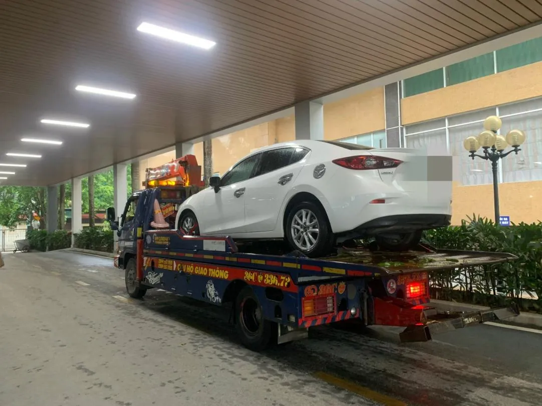 Giải đáp thắc mắc khách hàng sử dụng dịch vụ cứu hộ ô tô thanh hóa tận nơi