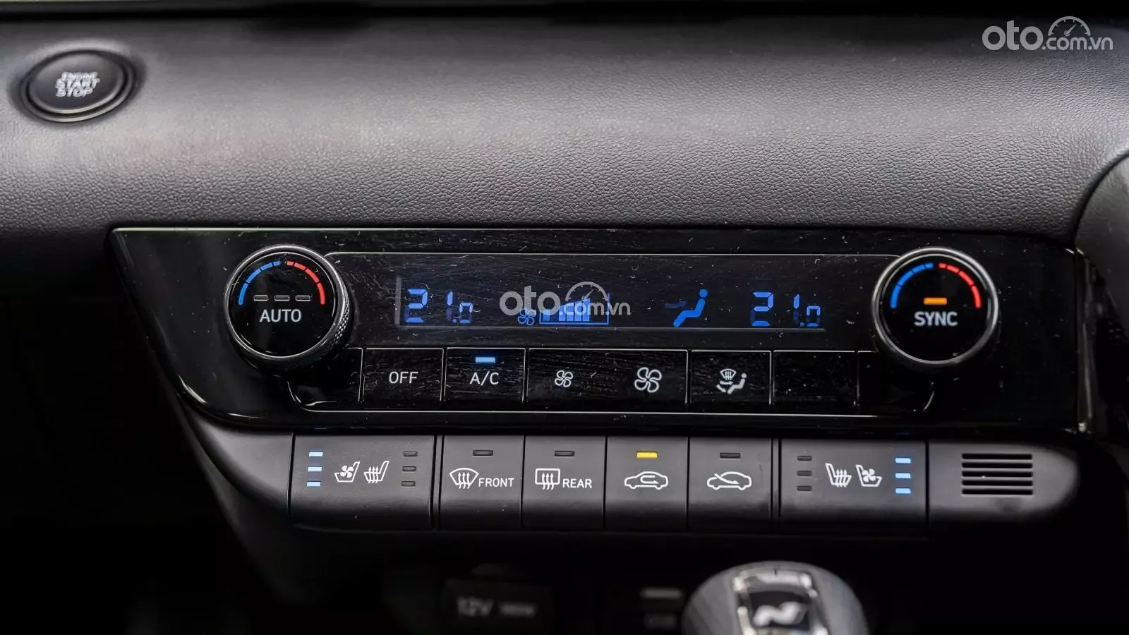 Hệ thống điều hòa tự động 2 vùng độc lập trên Hyundai Elantra