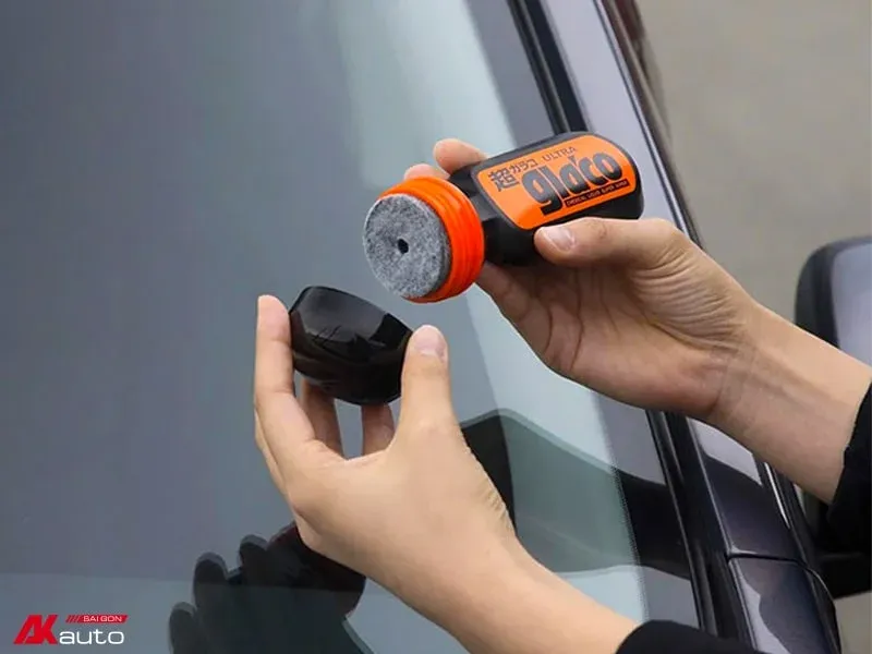 Dung dịch phủ nano kính ô tô Glaco