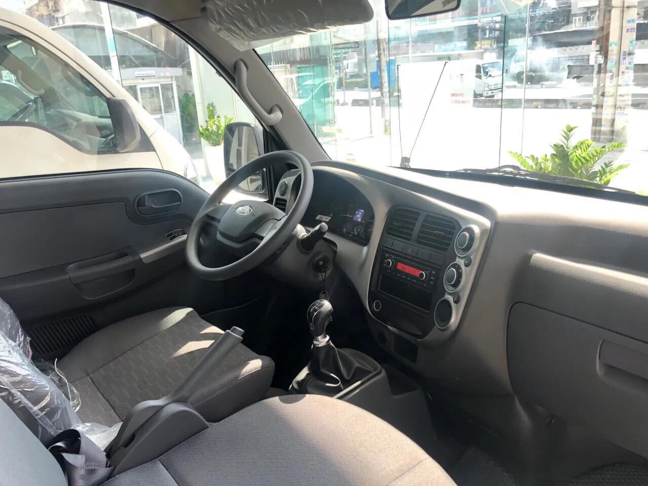 Ghế ngồi Kia K150