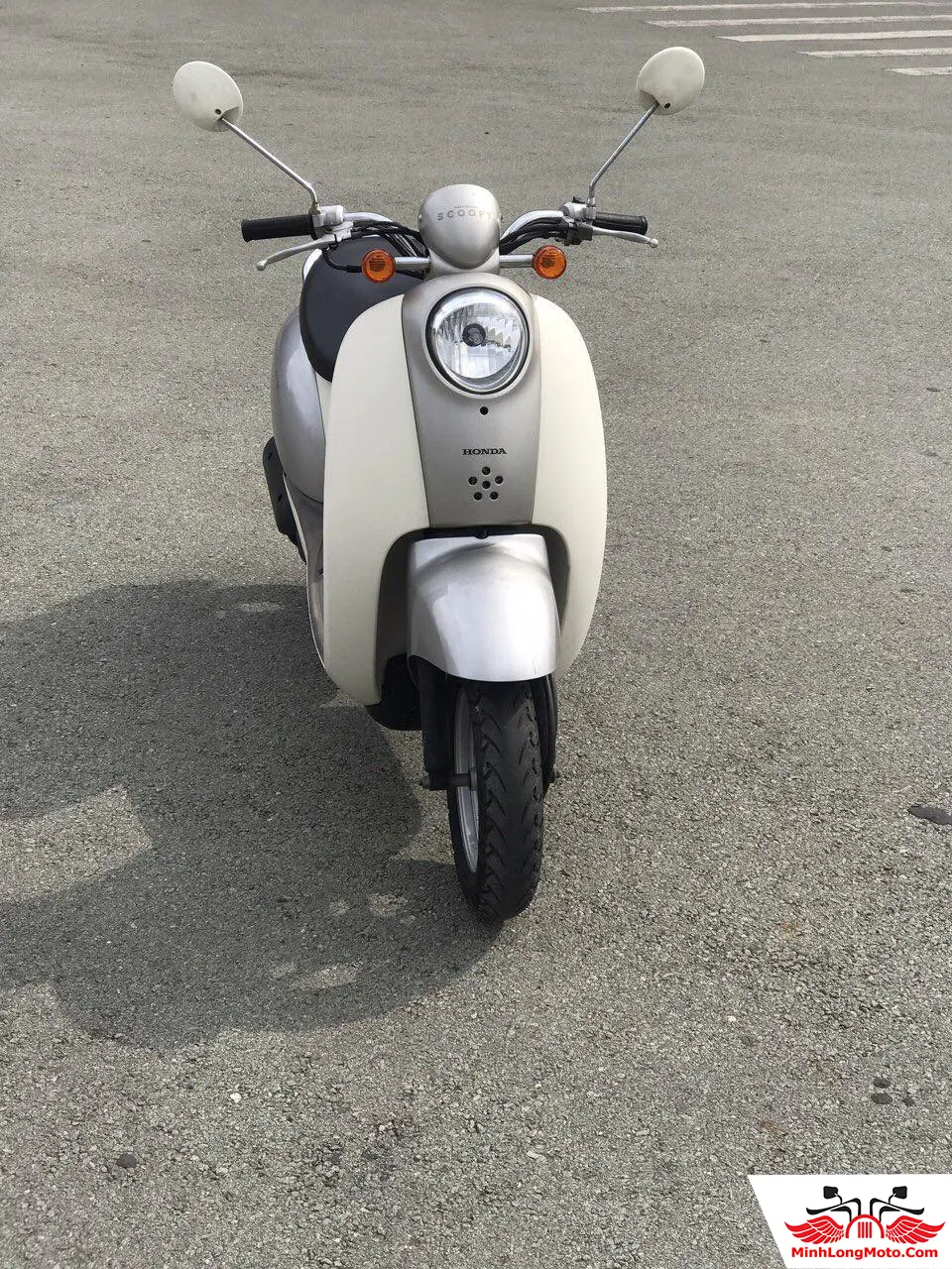 Ghi đông ngang thoải mái