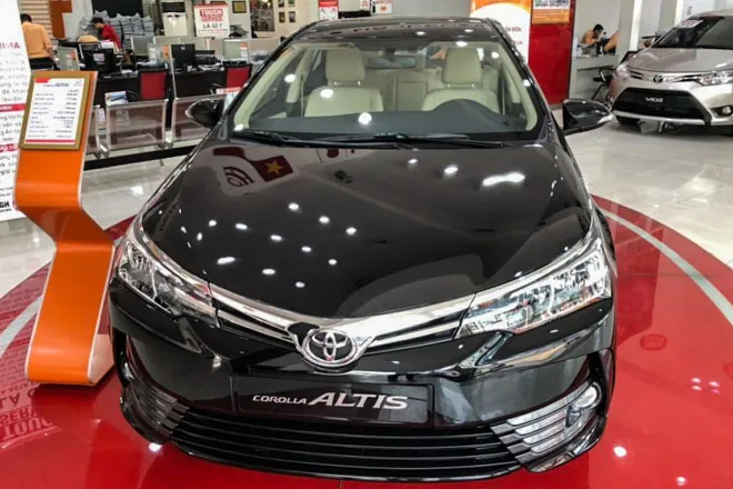 Toyota Altis 2018 ngoại thất