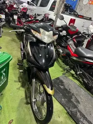 Hình ảnh chi tiết lốc máy xe Wave S còn nguyên bản