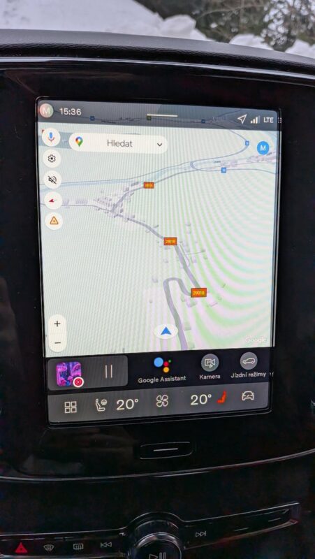 Chế Độ Sưởi Kính Ô Tô: Giải Pháp Đảm Bảo Tầm Nhìn An Toàn