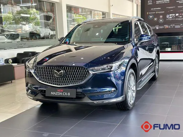 hình ảnh xe ô tô đẹp - Mazda 7 chỗ màu xanh dương sâu thẳm đầy cuốn hút