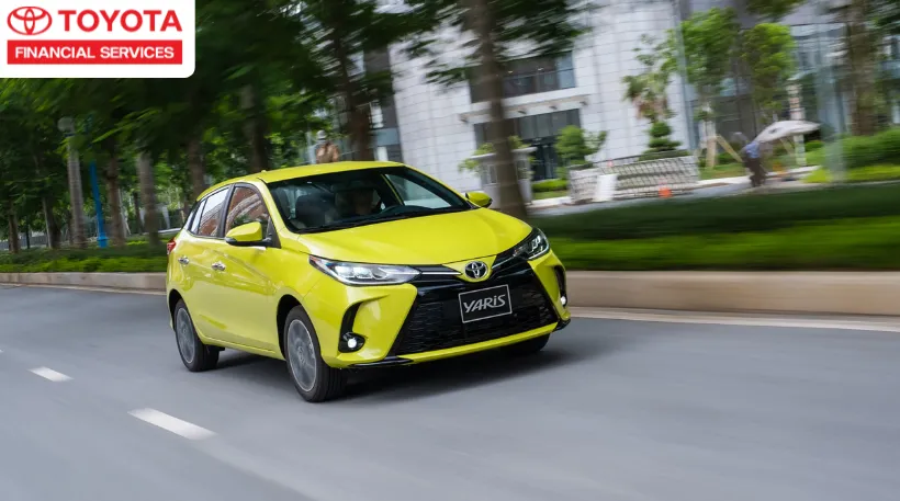 Toyota Yaris nổi bật với phong cách hiện đại, trẻ trung phù hợp cho gia đình trẻ