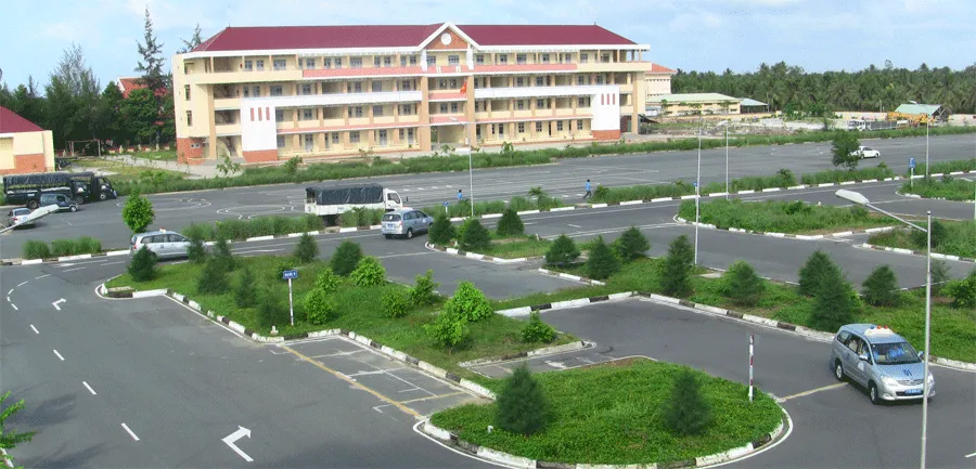 Học lái xe ô tô HCM