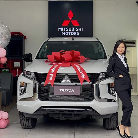 Tư vấn chuyên nghiệp tại Showroom Mitsubishi An Dân