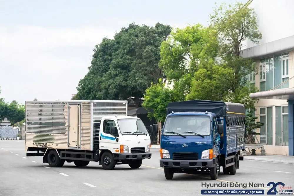 Xe tải Hyundai N500 thùng cao 1.9m chở hàng cồng kềnh