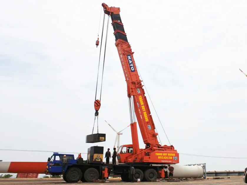 Cẩu chuyên dụng 50 tấn Kato