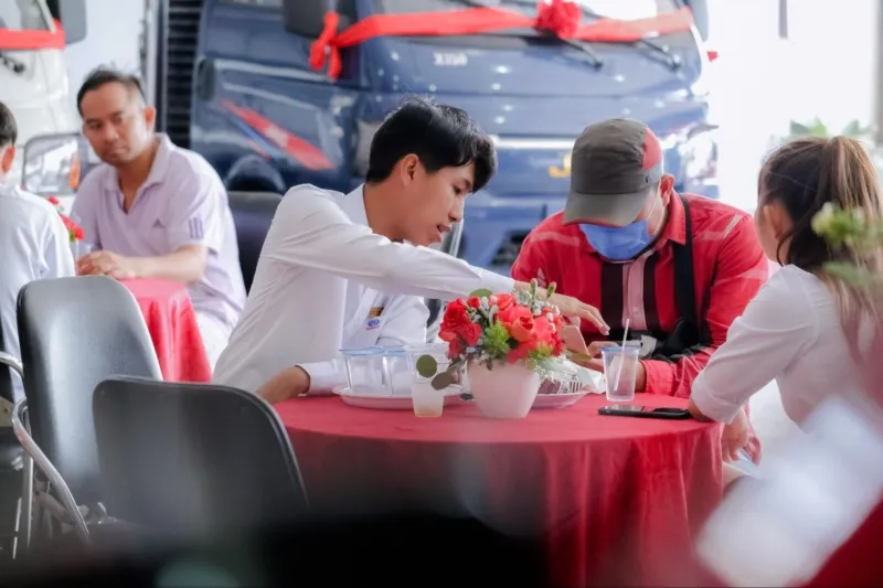 Tư vấn thủ tục trả góp xe tải nhanh chóng tại showroom