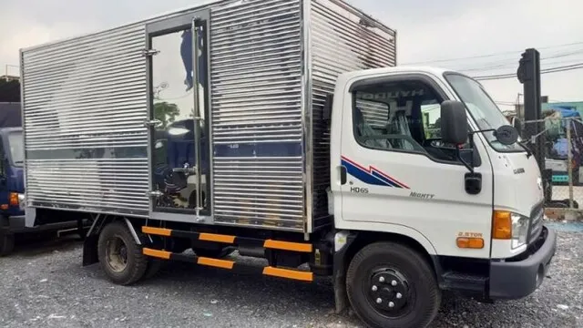 Xe tải 2 tấn JAC vận hành bền bỉ trên mọi địa hình