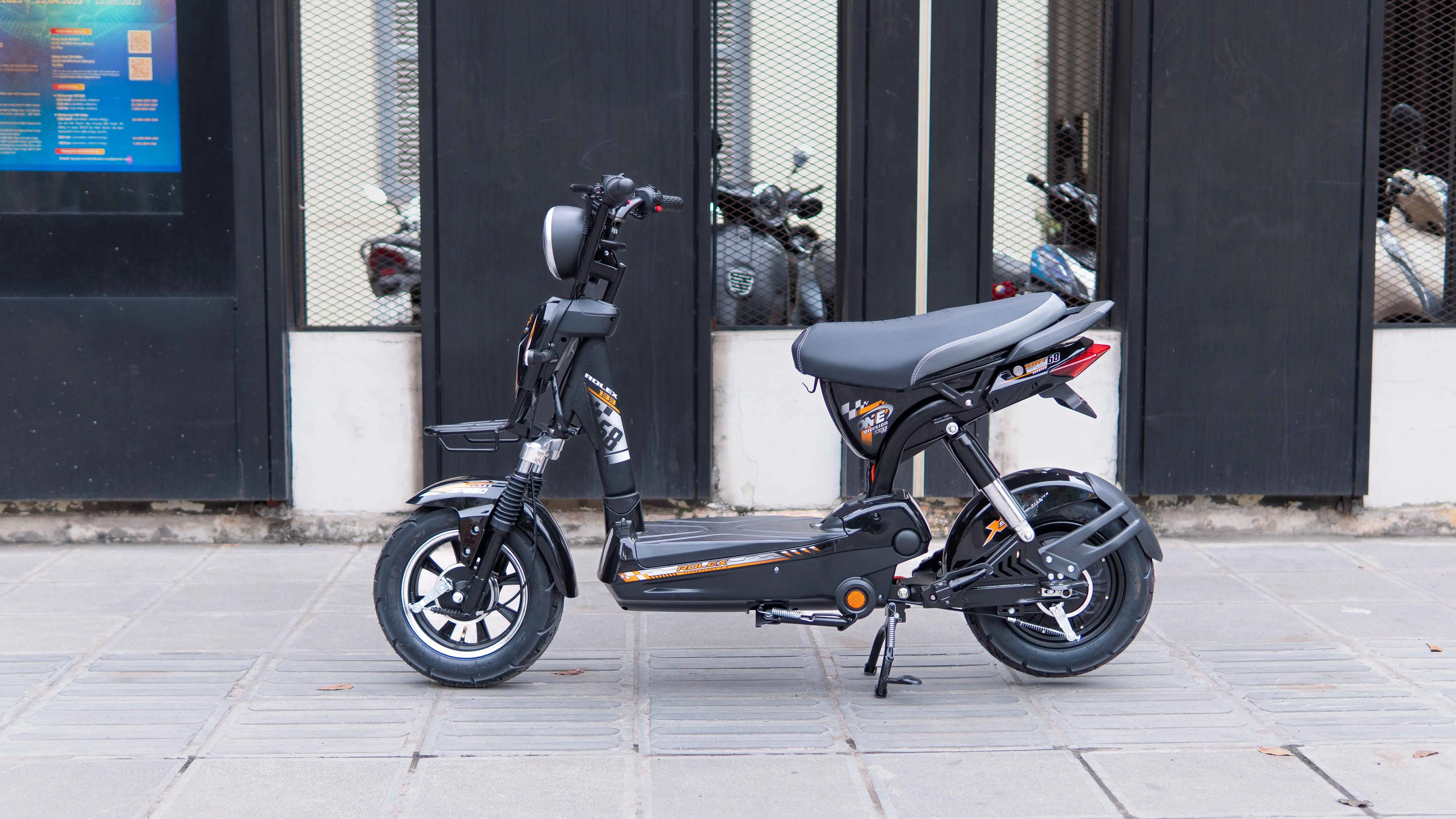 Hệ thống ắc quy và pin ảnh hưởng đến khả năng duy trì tải trọng xe đạp điện