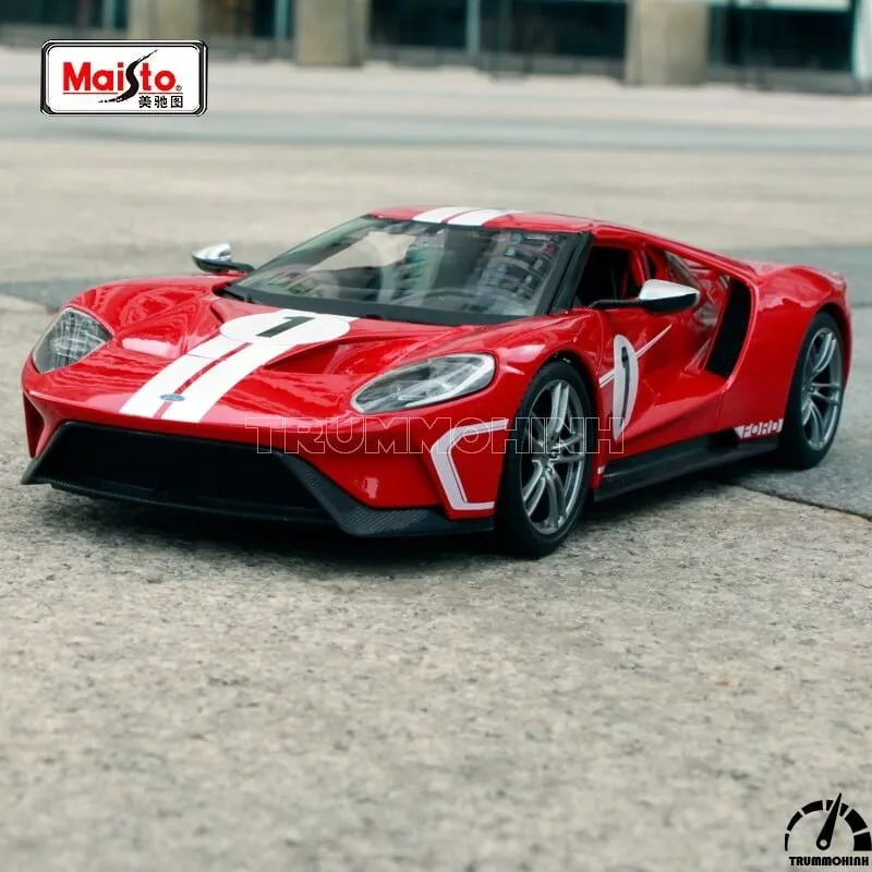 Xe mô hình 2017 Ford GT Red 1:18 Maisto