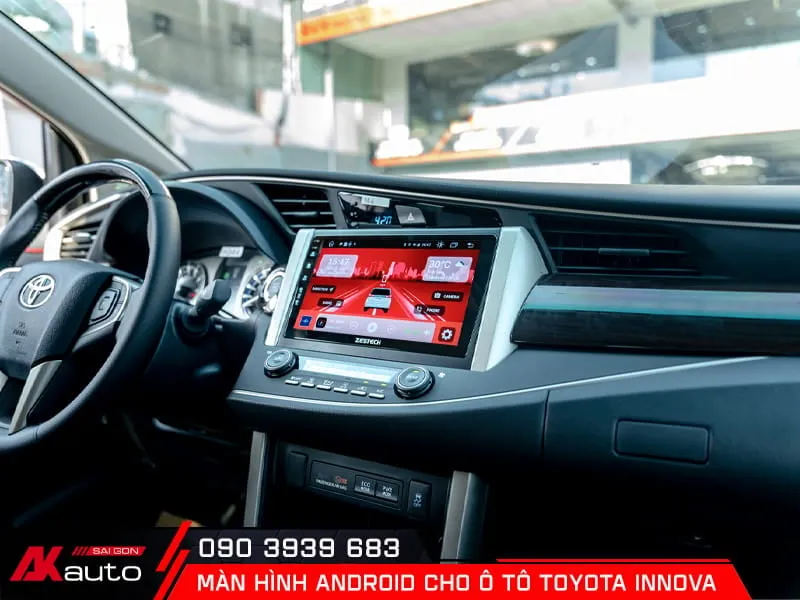 Thiết kế màn hình android ô tô Innova đẹp mắt