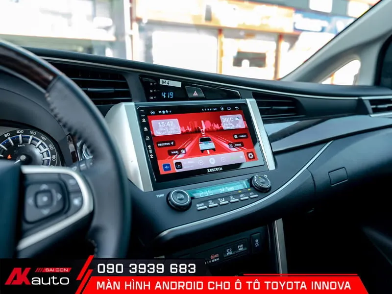 Đại lý AKauto chuyên lắp đặt màn hình android Innova chất lượng