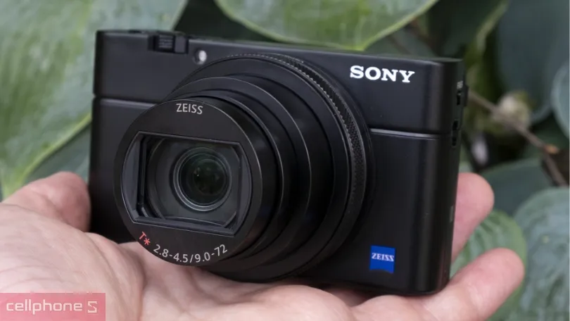 Hệ sinh thái máy ảnh Sony Alpha cực kỳ đa dạng