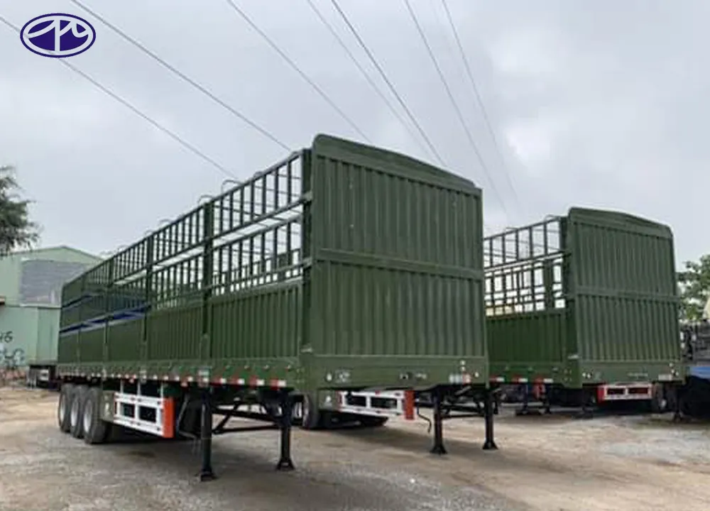 Xe đầu kéo mỹ freightliner kéo mooc lồng vận chuyển hàng nông sản