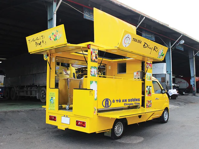 Xe tải bán hàng lưu động giao xe tận nơi