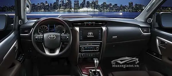 Hệ thống giải trí và tiện nghi trên Fortuner cũ